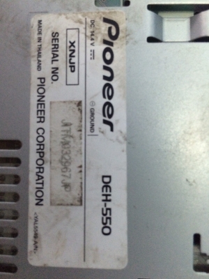 Pioneer DEH-550 USB IPOD MP3-RW CD-RW AUX ปรีเอ้า1ชุด สภาพสวย มือ2 ญี่ปุ่น