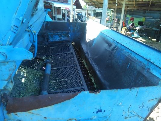 พี่ศุภชัยมารับแล้วครับ**ขอบคุณtruck2handครับ**ขอบคุณทุกท่านที่ติดต่อสอบถามครับขายราคานี้เลยครับ27000บาทครับ**ใช้งานได้ดีปกติทุกอย่างครับผมใช้เองดูแลเองครับ**ด่วนๆครับเครื่องนวดข้าว5ฟุตเกษตรจัมโบ้ครับต่อรองนิดหน่อยครับ