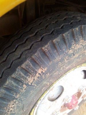 ขายหกล้อดั้มหัวยาว