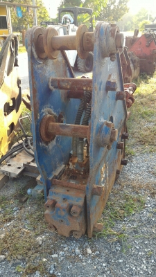 หัวกระแทก MKB ใส่แบคโฮขนาด 200 นำเข้าจากญี่ปุ่น โทร.090-986-2521 อ๊อบ