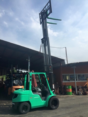 ฟอล์คลิฟต์ 3 ตัน เสายกสูง 6 เมตร MITSUBISHI GRENDIA รุ่นใหม่