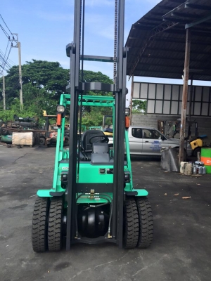 ฟอล์คลิฟต์ 3 ตัน เสายกสูง 6 เมตร MITSUBISHI GRENDIA รุ่นใหม่