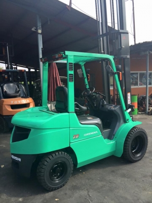 ฟอล์คลิฟต์ 3 ตัน เสายกสูง 6 เมตร MITSUBISHI GRENDIA รุ่นใหม่