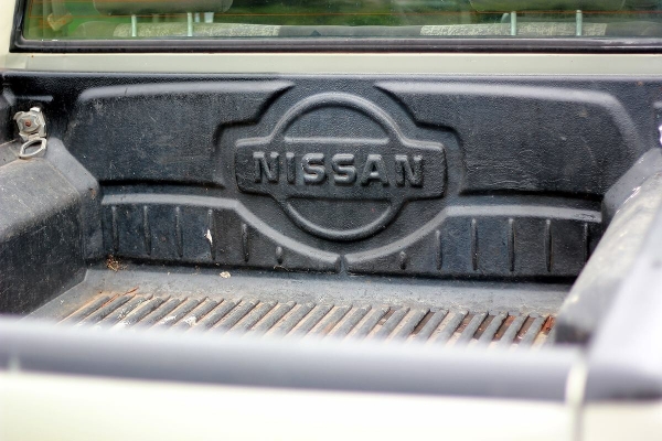 รถใช้ทำมาหากินได้ นิสสัน ฟรอนเทีย ปี2001 รถสวยถูกใจ รถใช้ทำมาหากินได้ นิสสัน ฟรอนเทีย ปี2001 รถสวยถูกใจ