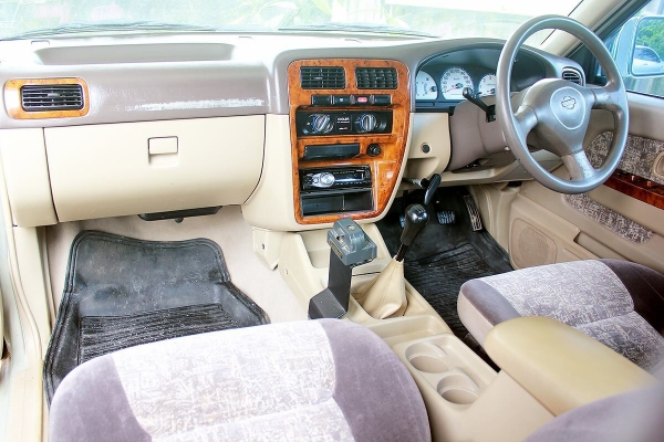 รถใช้ทำมาหากินได้ นิสสัน ฟรอนเทีย ปี2001 รถสวยถูกใจ รถใช้ทำมาหากินได้ นิสสัน ฟรอนเทีย ปี2001 รถสวยถูกใจ