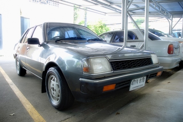 ขาย ลดสค๊อก ไม่มีที่จอด  colt mirage 1.4 1983