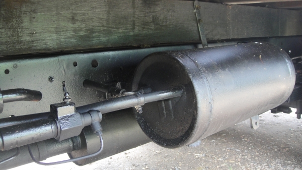 ดาวน์85000 ISUZU NKR เครื่อง4BE1(110แรง) แอร์ ฟิล์ม เพาเวอร์ ยางดี คัสฃีสวย ราคาถูก