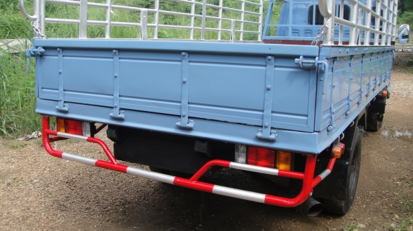 ดาวน์85000 ISUZU NKR เครื่อง4BE1(110แรง) แอร์ ฟิล์ม เพาเวอร์ ยางดี คัสฃีสวย ราคาถูก