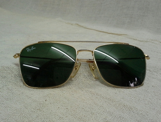 แว่นตาวินเทจโกลด์ฟิลด์ BAUSCH &amp; LOMB ไซซ์พี่บิ๊ก