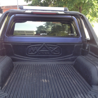 ปี2000สตาด้าสี่คูณสี่ สีม่วงเทารถมือเดียววิ่งน้อยขับดีมากน ระบบโฟร์วิลใช้ได้ปกติ เครื่อง2800cc แอร์เย็นฉ่ำ ยางดีระบบไฟใช้ได้หมดราคา188,000บาท ติดต่อคุณเอ๋ 092-6356419