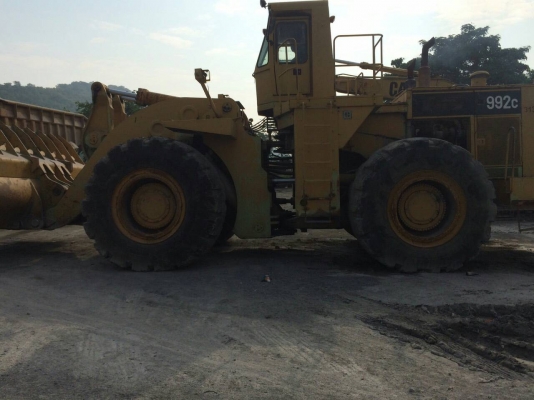 ขายรถตักล้อยาง CAT 992C เอกสารอินวอย ราคา 2000000