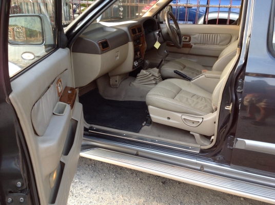 นิสสัน ไทยรุ่ง เอ๊กไซเตอร์ 4WD เครื่อง 3000 ZDI แท้ๆ จากห้าง นิสสัน ไทยรุ่ง เอ๊กไซเตอร์ 4WD เครื่อง 3000 ZDI แท้ๆ จากห้าง