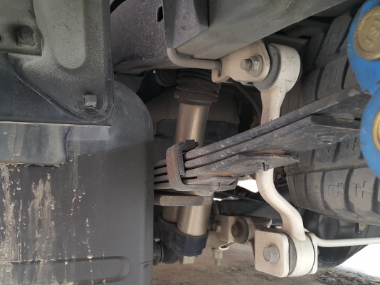 ขายด่วน TOYOTA VICO พีรันเนอร์แต่งสวย ปี07 3000cc