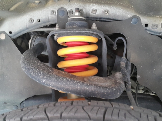 ขายด่วน TOYOTA VICO พีรันเนอร์แต่งสวย ปี07 3000cc