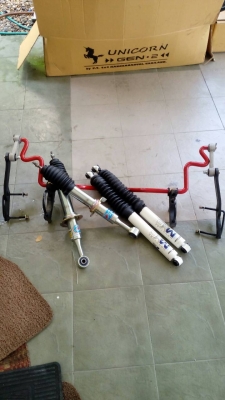 ช็อคอัพ west coast mx6  ใส่ Ford Ranger Hirider สภาพใหม่