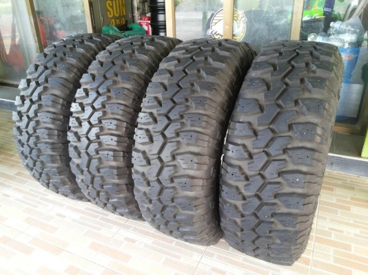 ล้อ emr 320 ลาย mickey thomson พร้อมยาง mud maxxis bighorn สภาพเหมือนยางใหม่