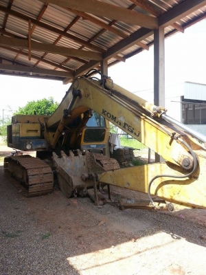 ขายรถแบคโฮ สภาพดี