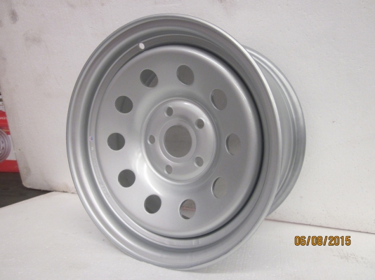 กะทะล้อ 7.00-15 5 รู วีโก้