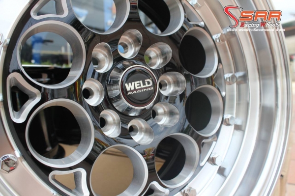 ล้อ WELD MAGNUM DRAG ขอบ15X8 4H100 วงละ 3,800 บาท