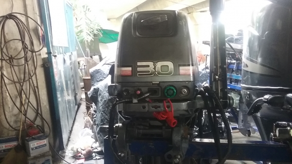 เครื่องsuzuki 30 hp 2 จังหวะเก่าญี่ปุ่น