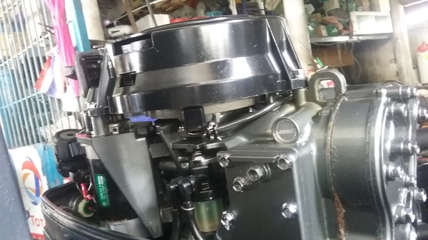 เครื่องsuzuki 30 hp 2 จังหวะเก่าญี่ปุ่น