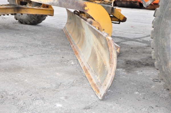 MOTOR GRADER CAT140G MOTOR GRADER CAT140G