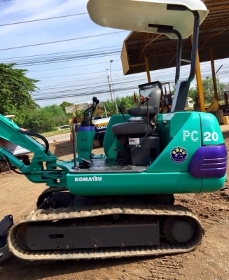 KOMATSU 20 รุ่น 7E (คอลโทนนำ้มัน) ( มีVDOให้ชม ) รถเก่านอกแท้ มีเอกสารพร้อม ติดต่อ 085-5632278 (ราคาต่อรองได้)