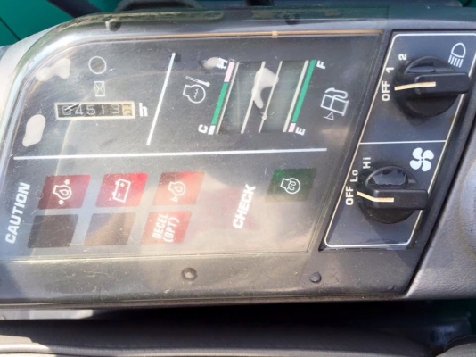 KOMATSU 20 รุ่น 7E (คอลโทนนำ้มัน) ( มีVDOให้ชม ) รถเก่านอกแท้ มีเอกสารพร้อม ติดต่อ 085-5632278 (ราคาต่อรองได้)