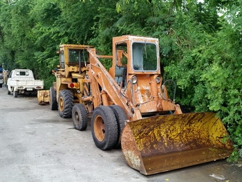 ขาย - รถตักล้อยาง ขนากกลาง ตักได้ 1 คิว KOMATSU SD 20-4 มือสองญี่ปุ่น พร้อมใช้งาน