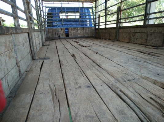 ขายรถ 6 ล้อ130เทอร์โบ รถห้างแท้ ไม่เคยทำสีรถมือเดียว