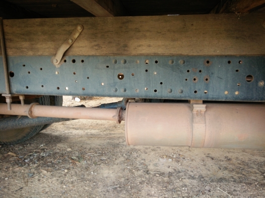 ขายรถ 6 ล้อ130เทอร์โบ รถห้างแท้ ไม่เคยทำสีรถมือเดียว