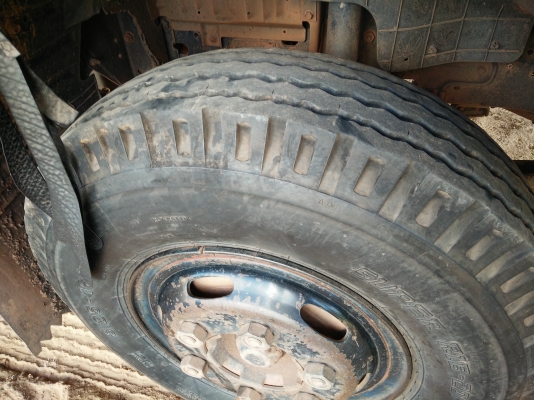 ขายรถ 6 ล้อ130เทอร์โบ รถห้างแท้ ไม่เคยทำสีรถมือเดียว