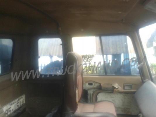 รถบรรทุก 10 ล้อดัมพ์ HINO KT920 165 แรงม้า พวงมาลัยพาวเว่อร์ รถบรรทุก 10 ล้อดัมพ์ HINO KT920 165 แรงม้า พวงมาลัยพาวเว่อร์