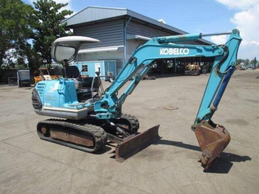 ขายรถขุด KOBELCO SK025 เก่านอกแท้ มีเอกสารใบอินวอย รถไม่เคยใช้งานในไทย ราคา330,000บาท สนใจติดต่อ : 099-907-3356 แฟ้งคับ , 099-907-9273 กิ๊ฟค่ะ