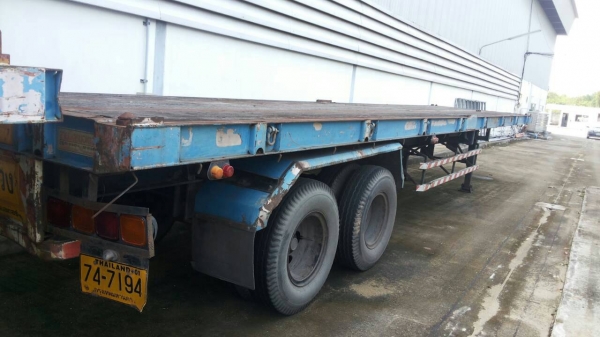 ขายด่วนครับ หาง 2 เพลา พื้นเรียบไม้ สามมิตร พร้อมใช้งานครับ