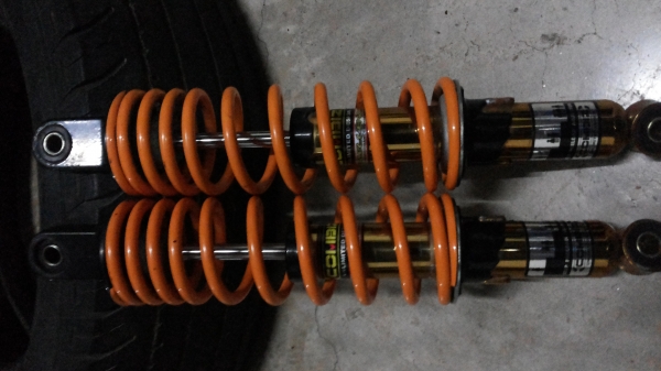 ขายโช็คcombiz