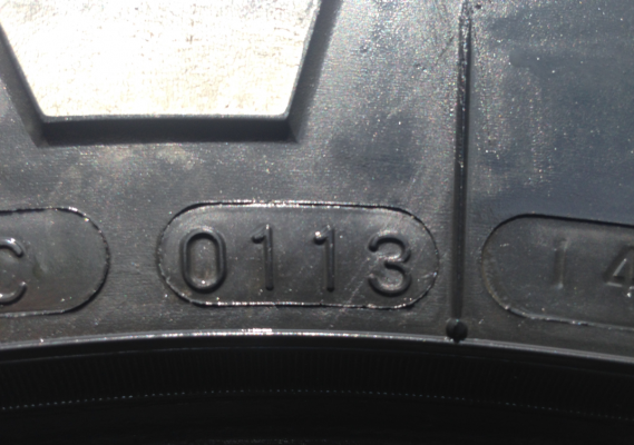 ยาง Mud Maxxis 265 75 16 ปี13 พร้อมใช้งาน ราคาไม่แพง