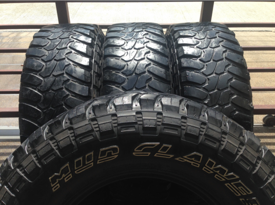 ยาง Mud Deestone 265 75 16 ปี12 พร้อมใช้งาน ราคาไม่แพง