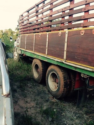 ขายรถหัวยาว เครื่องดี แคชซีสวย สภาพพร้อมใช้งาน เอกสารพร้อมโอน สนใจโทร 090-8588220คุณนะ 093-3258446คุณบิว หรือเข้าดูสินค้าอื่นๆได้ที่ www.truck.in.th/498 หรือเพจFacebook ณรงค์ ซื้อขายรถมือสอง (เว็บไซต์ส่วนตัว) หรือFacebook ตลาดรถมือสอง คุณนะ