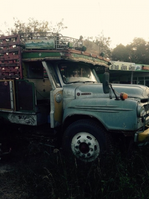 ขายรถหัวยาว เครื่องดี แคชซีสวย สภาพพร้อมใช้งาน เอกสารพร้อมโอน สนใจโทร 090-8588220คุณนะ 093-3258446คุณบิว หรือเข้าดูสินค้าอื่นๆได้ที่ www.truck.in.th/498 หรือเพจFacebook ณรงค์ ซื้อขายรถมือสอง (เว็บไซต์ส่วนตัว) หรือFacebook ตลาดรถมือสอง คุณนะ