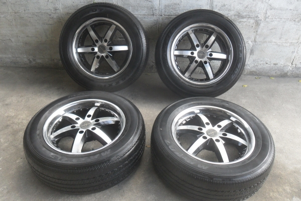 ล้อแม็ก 17นิ้ว 6รู พร้อมยาง สวยๆ 4 ล้อ ราคา 8300 บาท