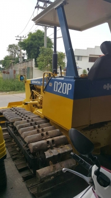 ขายรถแทรคเตอร์ KOMATSU D20P-6 ซีเรียล 65723 ราคา 260000