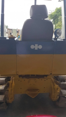 ขายรถแทรคเตอร์ KOMATSU D20P-6 ซีเรียล 65723 ราคา 260000