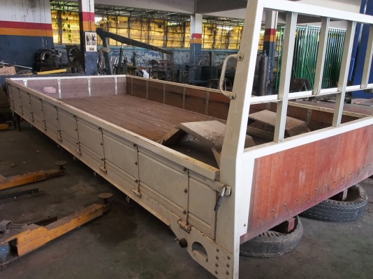 ขาย กระบะรถอีซูซุ ISUZU NPR หน้าตึกยาว5เมตร