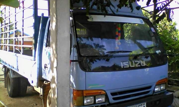 ขายรถ6ล้อ ISUZU NPR120แรง เครื่องดีแคชซีสวย สภาพพร้อมใช้งาน เอกสารพร้อมโอน สนใจโทร 090-8588220คุณนะ 093-3258446คุณบิว หรือเข้าดูสินค้าอื่นๆได้ที่ www.truck.in.th/498 หรือเพจFacebook ณรงค์ ซื้อขายรถมือสอง (เว็บไซต์ส่วนตัว) หรือFacebook ตลาดรถมือสอง คุณนะ