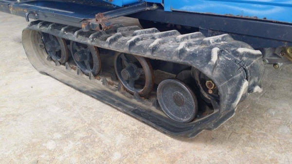 รถนวดข้าวเดินตาม เก่าญี่ปุ่น ISEKI รุ่น HMG60  สภาพสวยพร้อมใช้งาน  นวดข้าวเร็ว ง่าย เคลี่อนย้ายง่าย