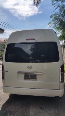 ขายถูก toyota commuter 2.7vvti ติดแก๊ส ปี 08