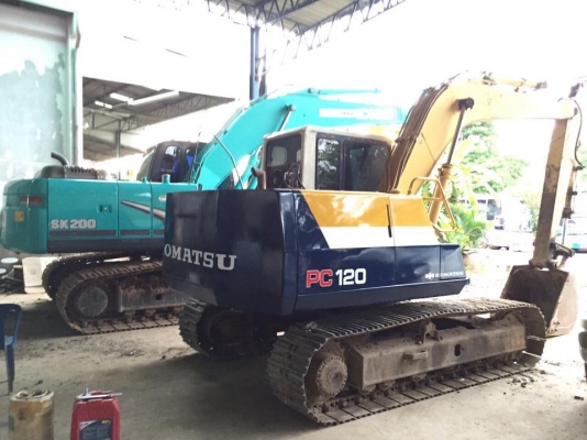 KOMATSU PC100-5 โซ่ใบแท้สวย ไฟฟ้า แอร์เย็น ใช้งานดี เอกสารอินวาย  สนใจติดต่อ 0890854790