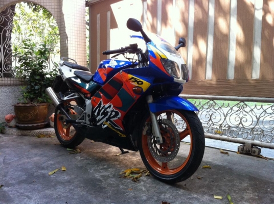ขออนุญาติขาย HONDA NSR150 RRW ตัว TOP ล้อแม็ก โอนให้ฟรีครับ