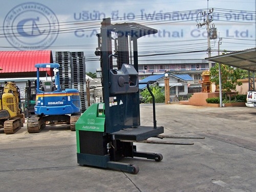 ขายรถโฟล์คลิฟท์ไฟฟ้า TOYOTA รุ่น 7FBP10